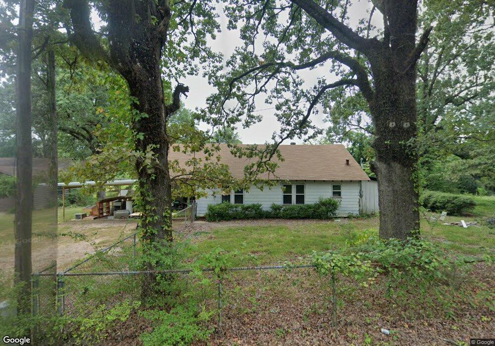 303 Miller Rd, Texarkana, TX 75501 - photo 1