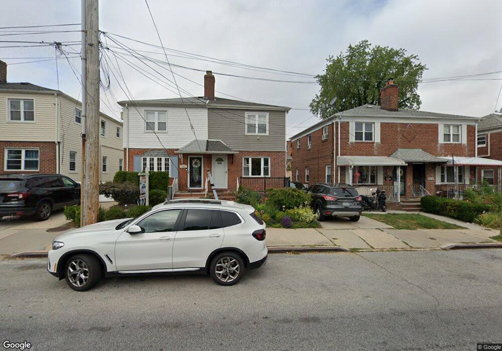 30-14 Utopia Pkwy, Flushing, NY 11358 - photo 1