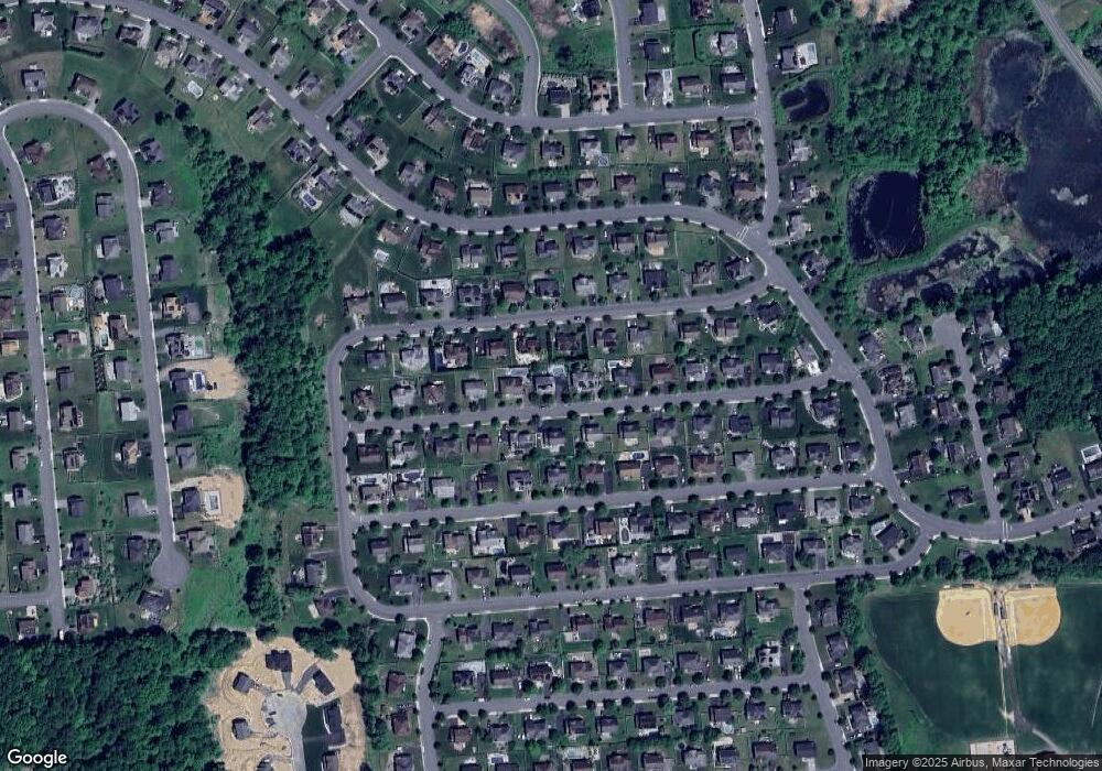 2816 Cherry Tree Way, New Windsor, NY 12553 - photo 1