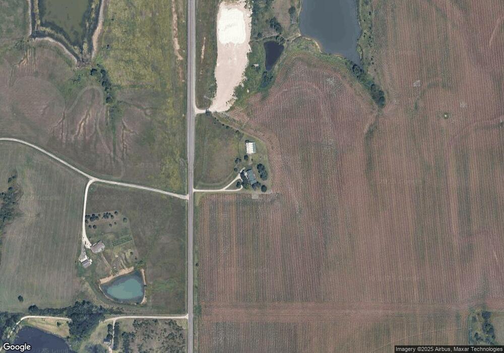 830 SW Carlson Rd, Topeka, KS 66615 - photo 1