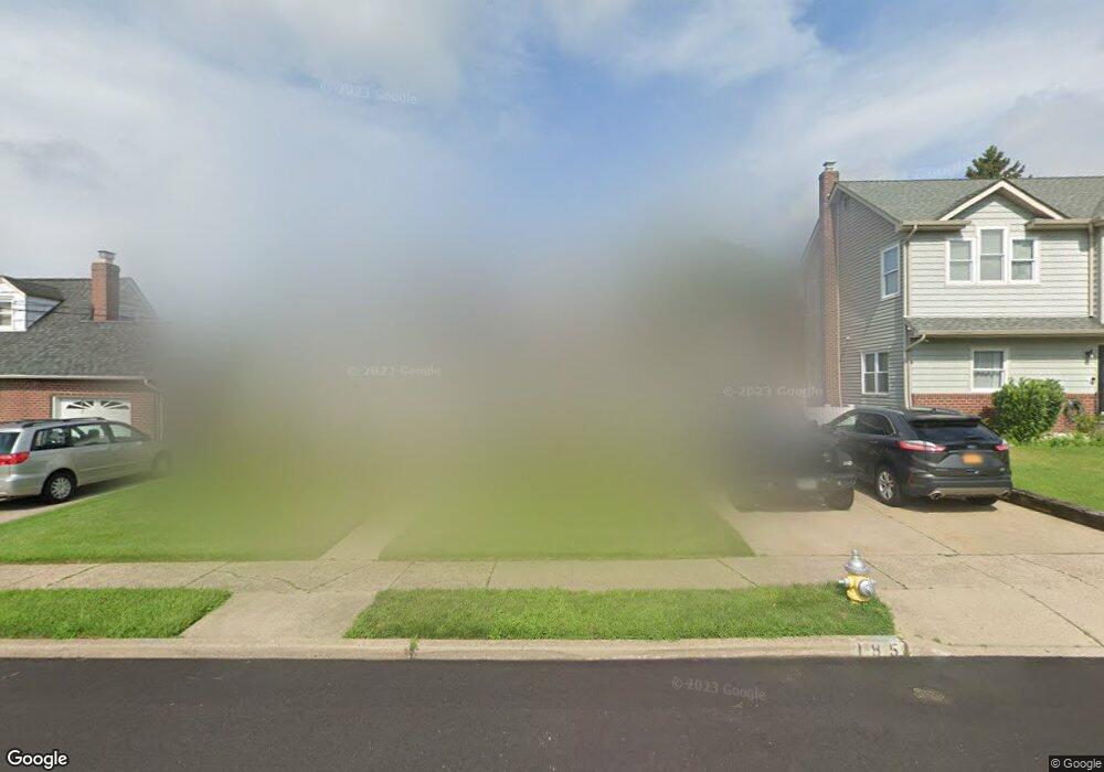 185 Farnum Blvd, Franklin Square, NY 11010 - photo 1