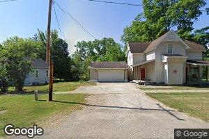 402 E Walnut St, Bloomingdale, MI 49026