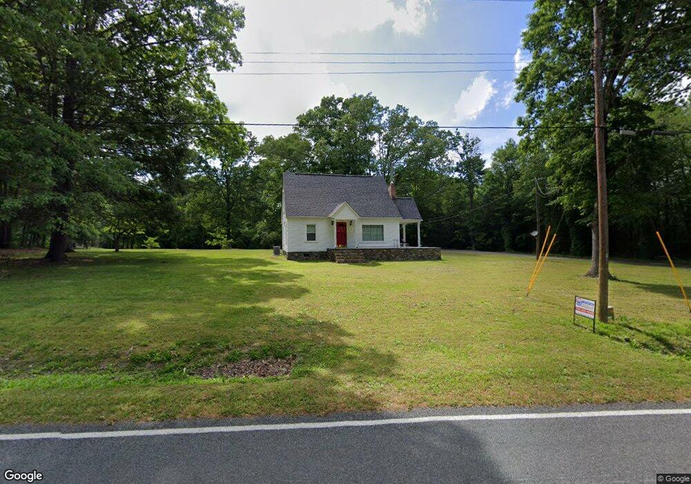 1302 Lyn Well Rd, Lincolnton, NC 28092 - photo 1