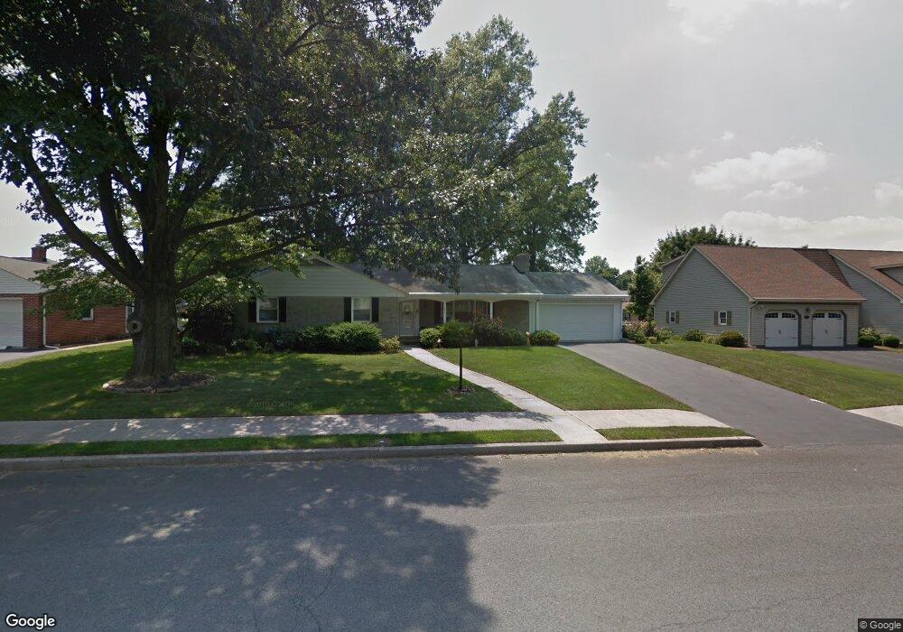 671 S Harrison St, Palmyra, PA 17078 - photo 1