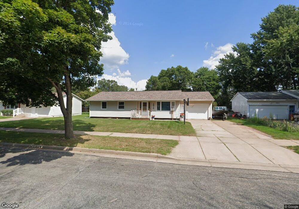 2915 Jupiter Ave, Eau Claire, WI 54703 - photo 1
