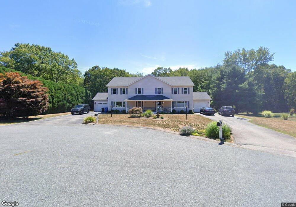 553 Big Water Rd unit 2, Wakefield, RI 02879 - photo 1