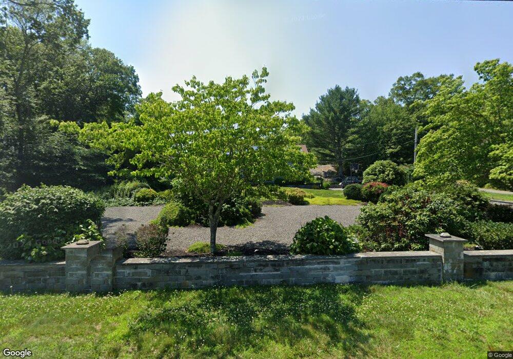 814 Sharps Lot Rd, Swansea, MA 02777 - photo 1