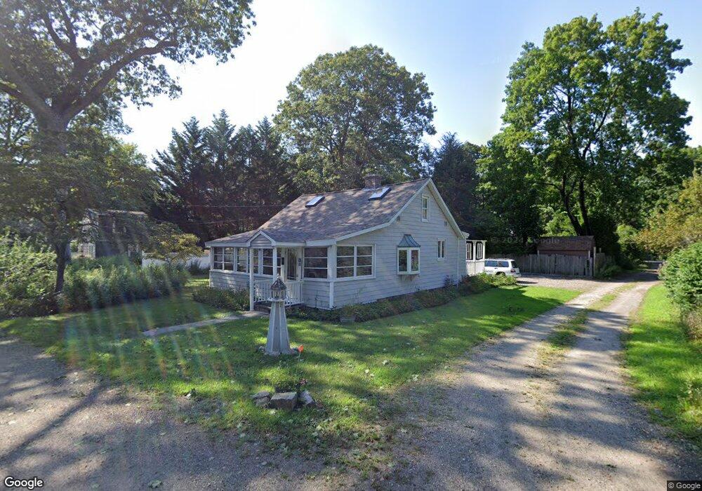 14 Tamiami Trail, Old Lyme, CT 06371 - photo 1