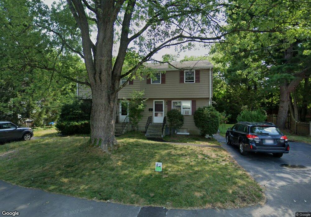 198 Maple St, Needham, MA 02492 - photo 1