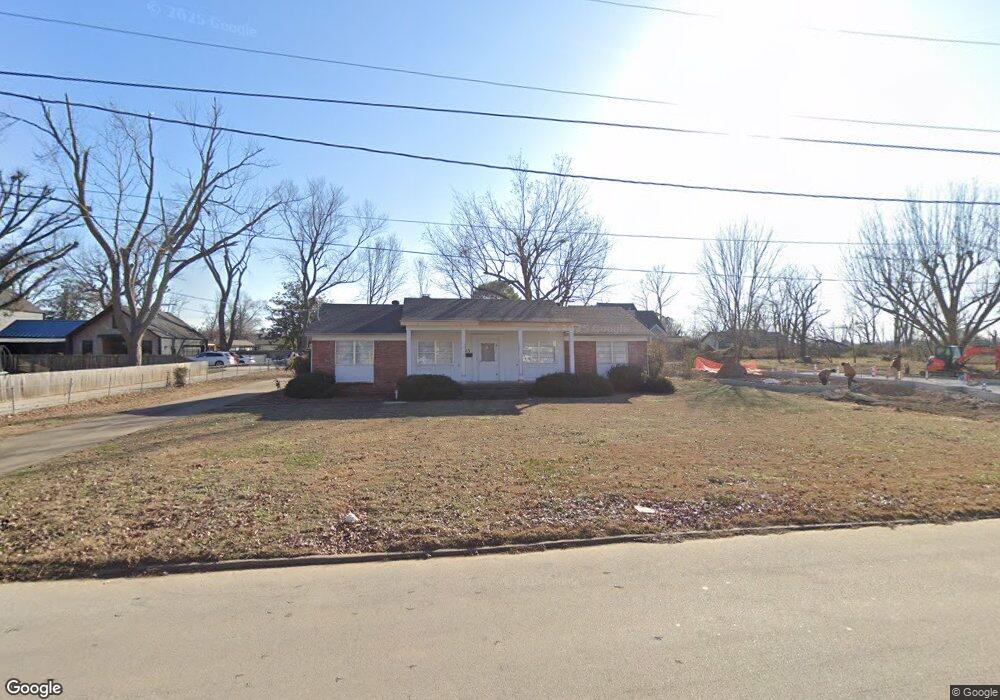 703 NW 8th St, Bentonville, AR 72712 - photo 1