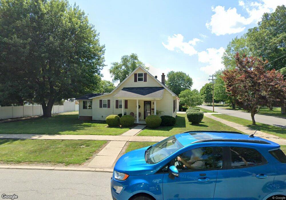719 9th St, Covington, IN 47932 - photo 1