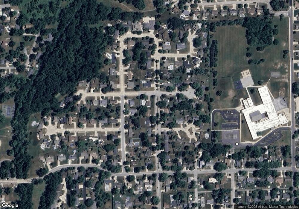 609 Greenbriar Blvd, Auburn, IN 46706 - photo 1