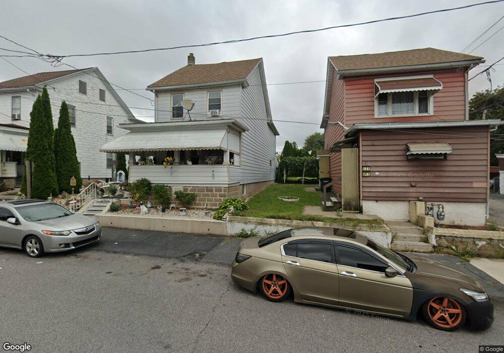 525 Garfield St, Hazleton, PA 18201 - photo 1