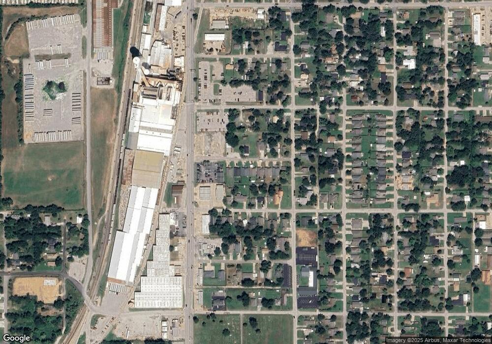 1130 E Watchorn Ave, Sapulpa, OK 74066 - photo 1