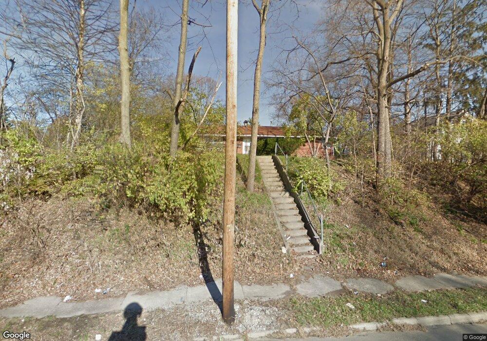 139 E Hillcrest Ave, Dayton, OH 45405 - photo 1