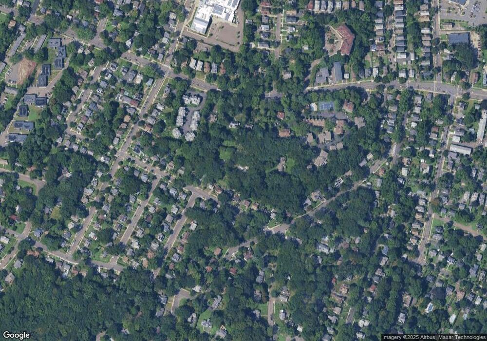 366 Fountain St, New Haven, CT 06515 - photo 1