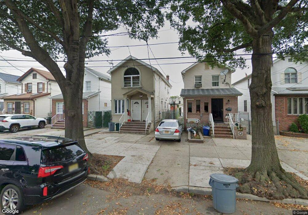 90-13 133rd Ave, Ozone Park, NY 11417 - photo 1