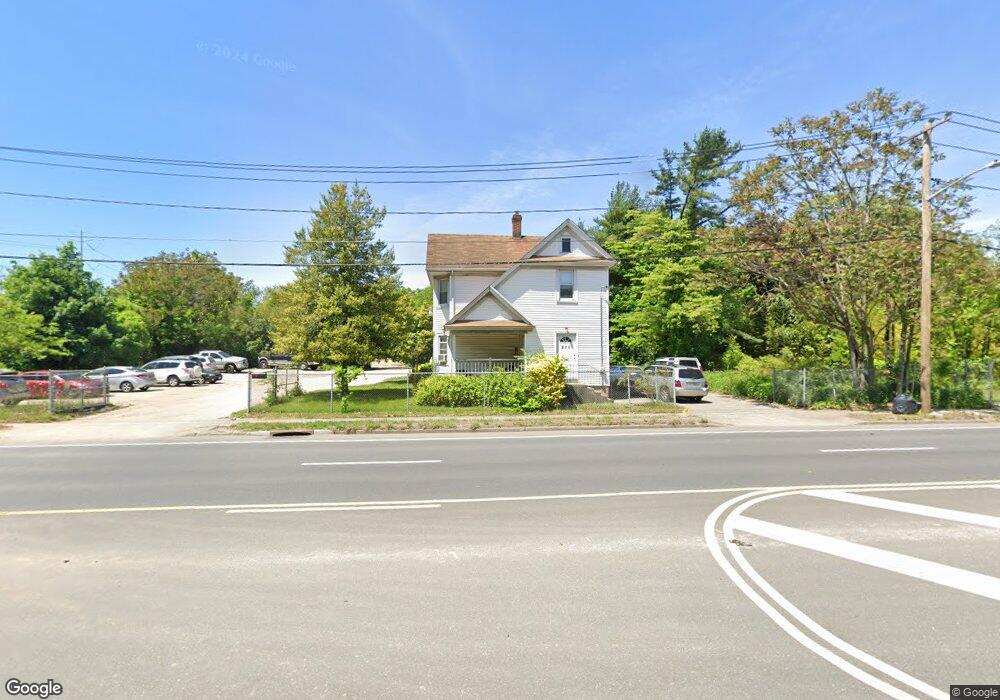 371 Commack Rd, ComMacK, NY 11725 - photo 1