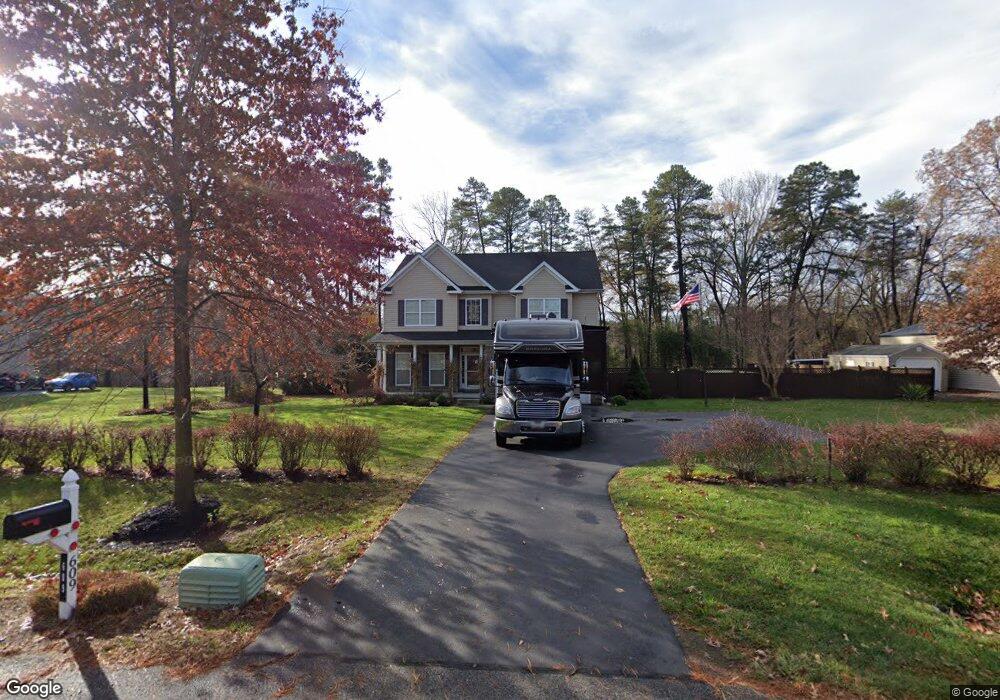 609 Queenstown Rd, Severn, MD 21144 - photo 1