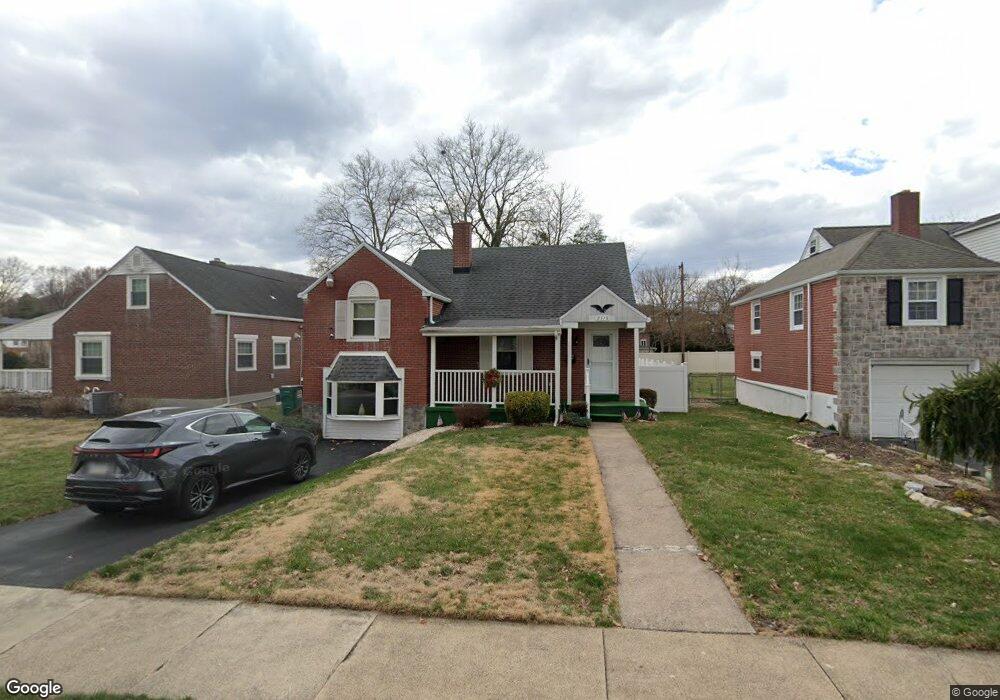 2710 Prospect St, Reading, PA 19606 - photo 1
