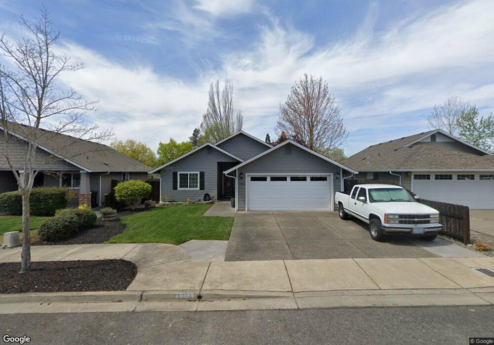 1354 SW Sturgeon Ct, Grants Pass, OR 97527 - photo 1