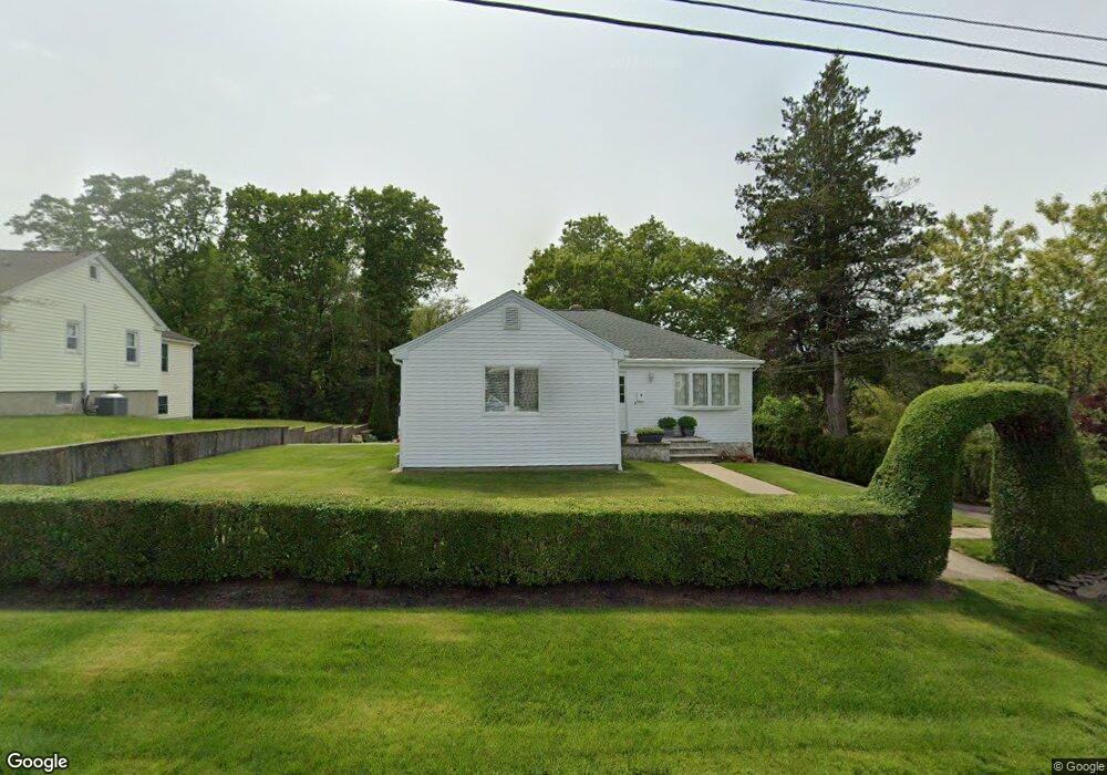 5 Lathrop Ave, Pawcatuck, CT 06379 - photo 1