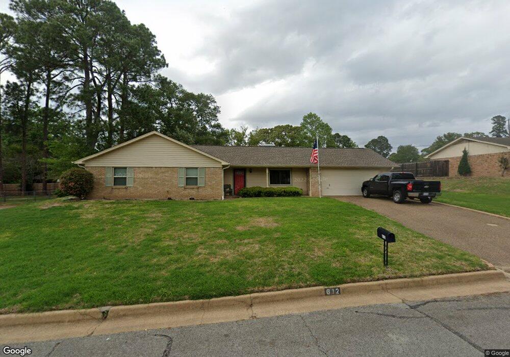 612 Pam Dr, Tyler, TX 75703 - photo 1