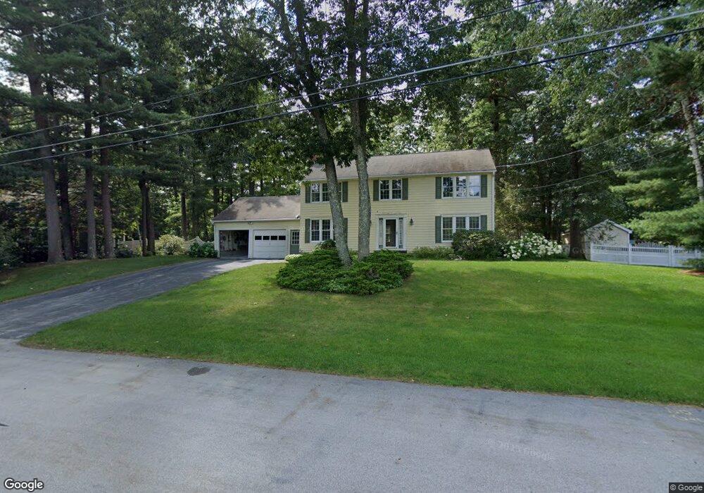 15 Chaucer Rd, Nashua, NH 03062 - photo 1