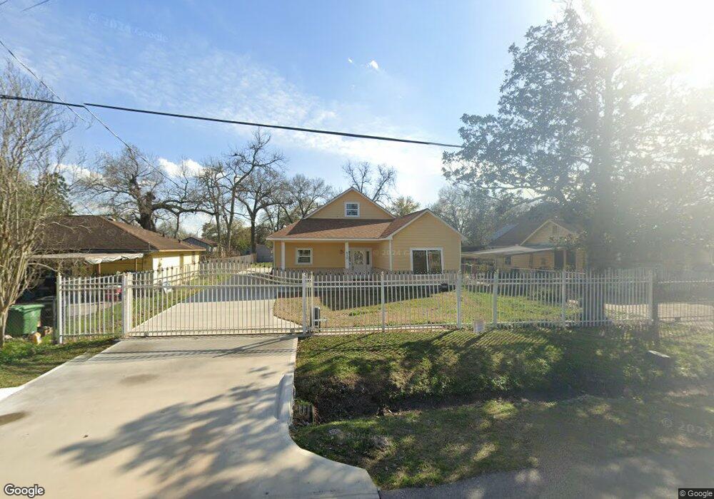 630 Post St, Houston, TX 77022 - photo 1