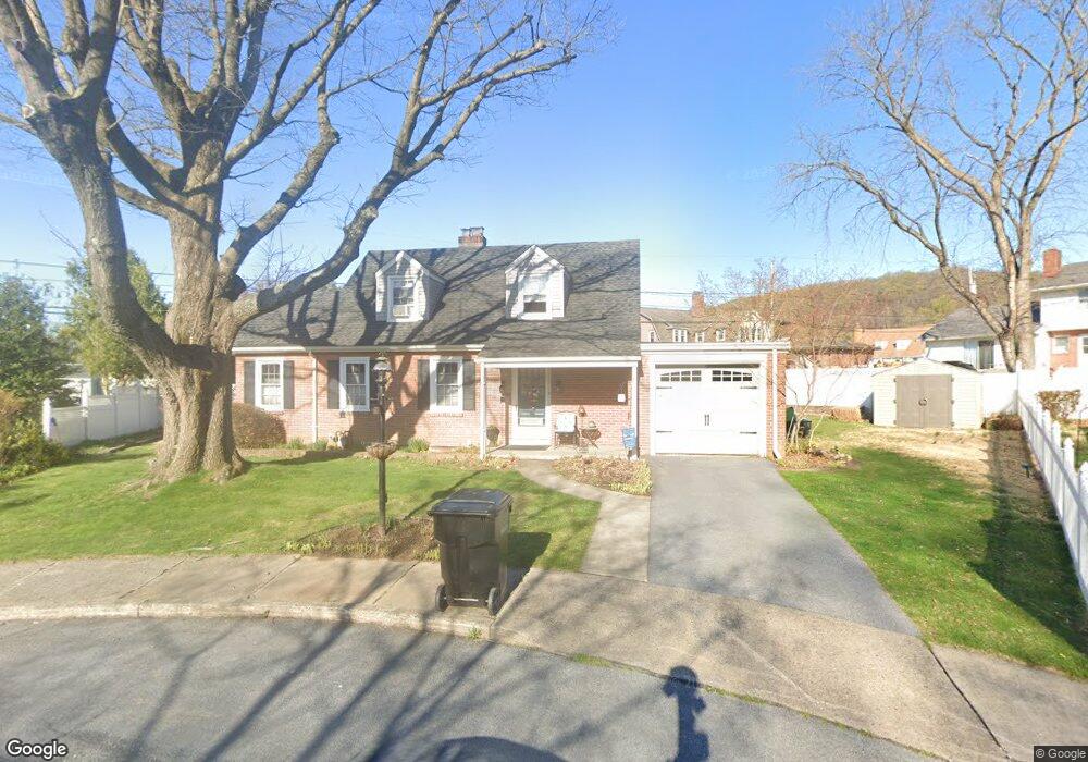 2 Maple Ct, Reading, PA 19606 - photo 1