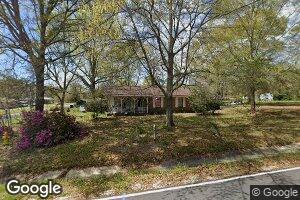 665 Adams St, Laurel Hill, FL 32567