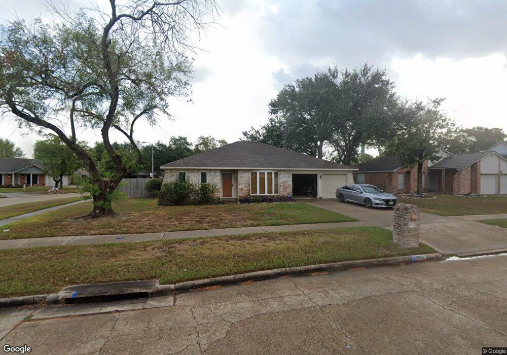 10110 Heather Hill Dr, Houston, TX 77086 - photo 1