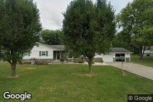 15723 Bonnie St, Sesser, IL 62884