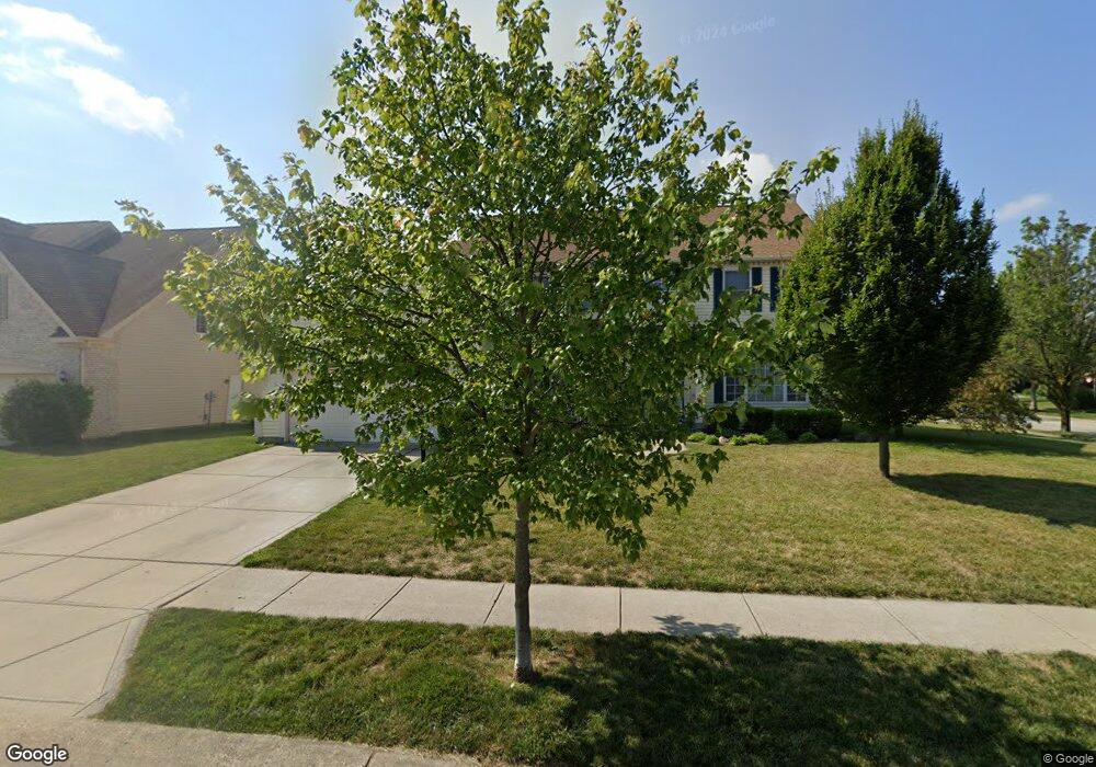 11927 Weathered Edge Dr, Fishers, IN 46037 - photo 1