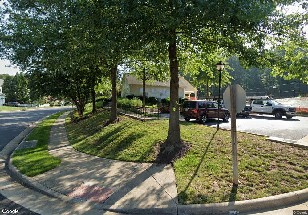 2000 Powells Landing Cir, Woodbridge, VA 22191 - photo 1