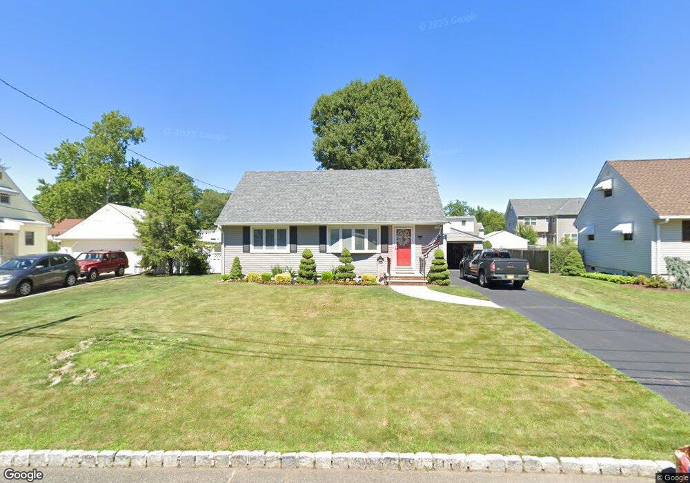70 Lopez Rd, Cedar Grove, NJ 07009 - photo 1