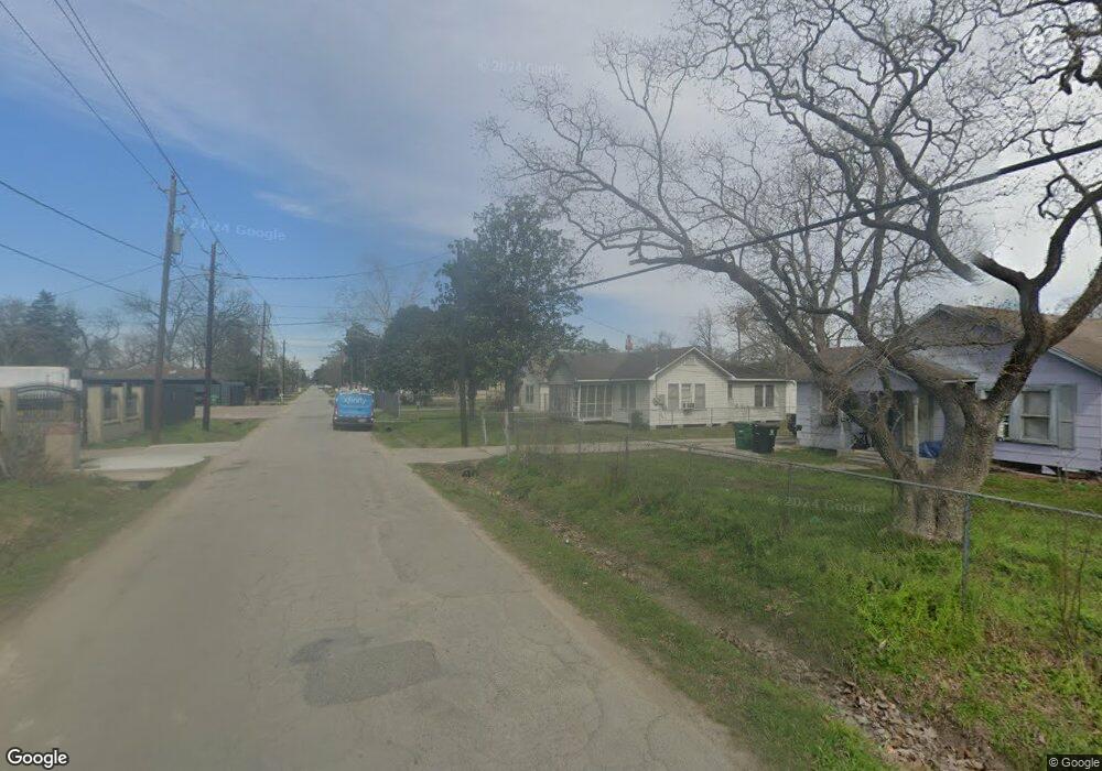 7012 Schneider St, Houston, TX 77093 - photo 1