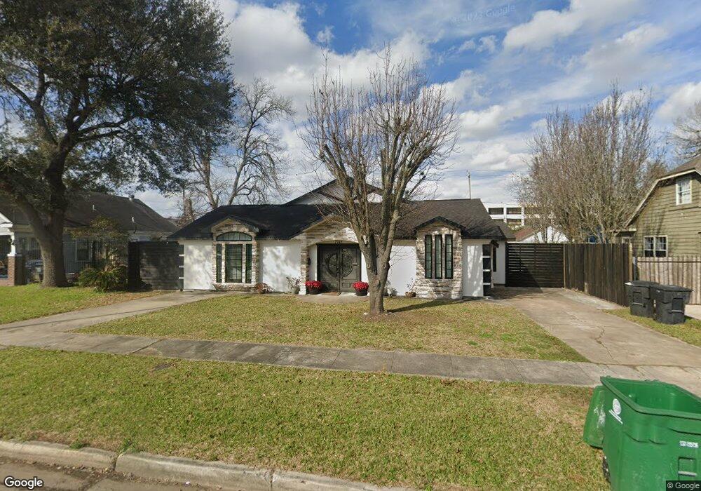7745 Edna St, Houston, TX 77087 - photo 1