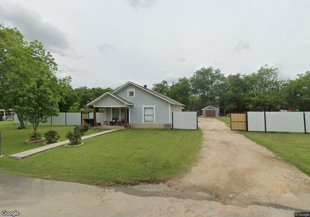 307 Erie St, Cleburne, TX 76031 - photo 1