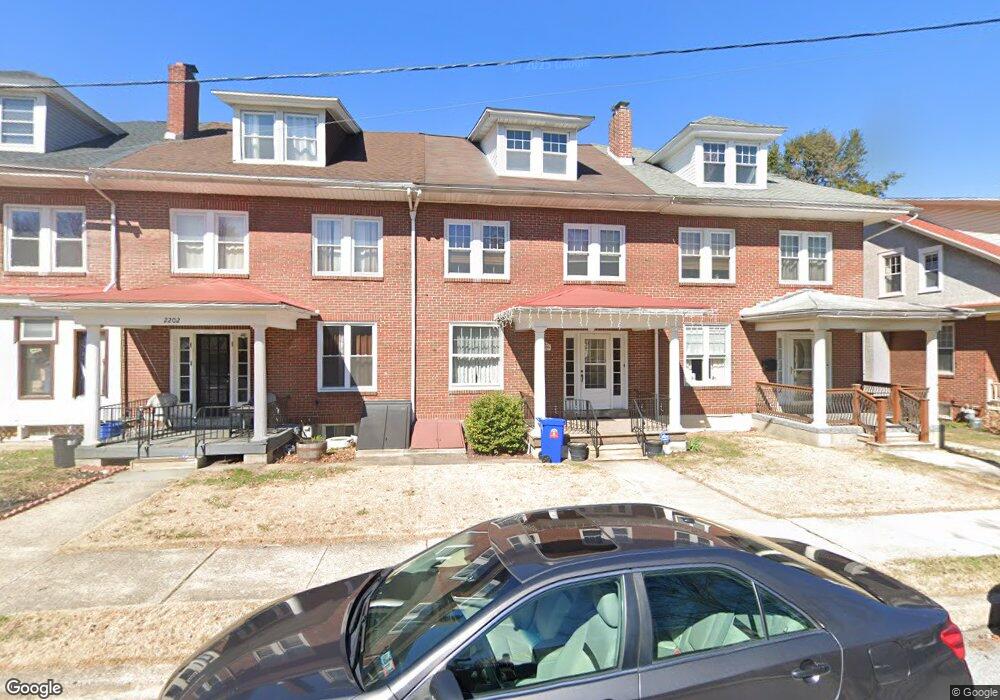 2206 Raymond Ave, Reading, PA 19605 - photo 1