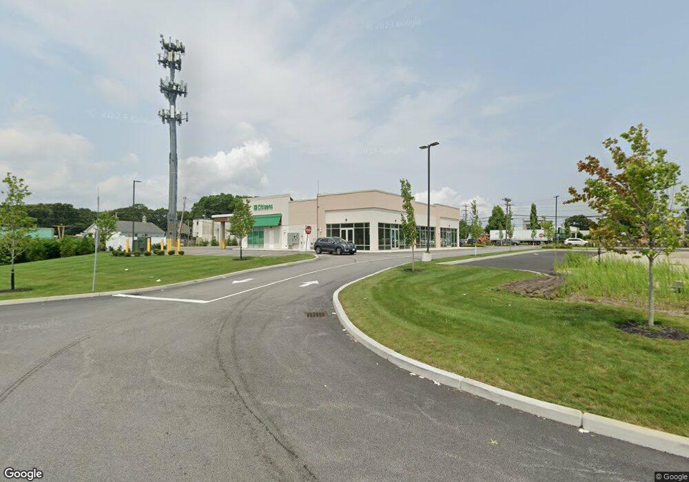 2614 W Shore Rd, Warwick, RI 02889 - photo 1