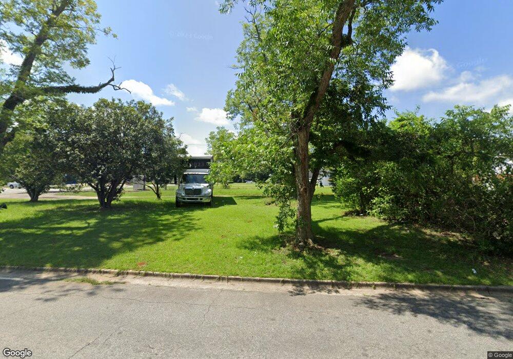 1700 W Oglethorpe Ave, Albany, GA 31707 - photo 1