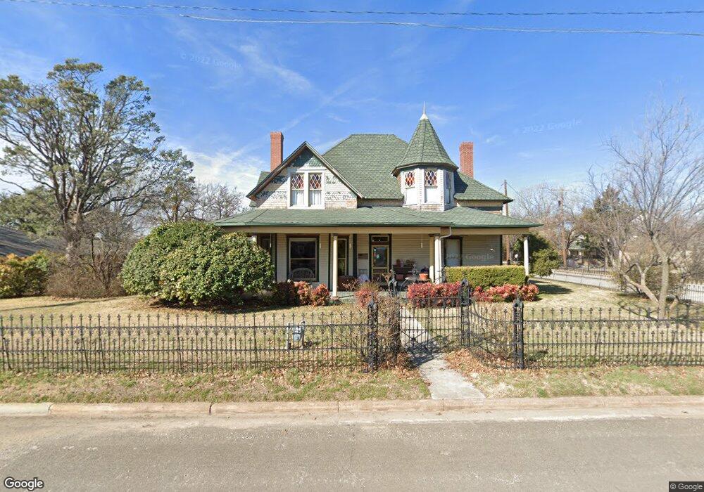 1100 S Hatcher St, Decatur, TX 76234 - photo 1