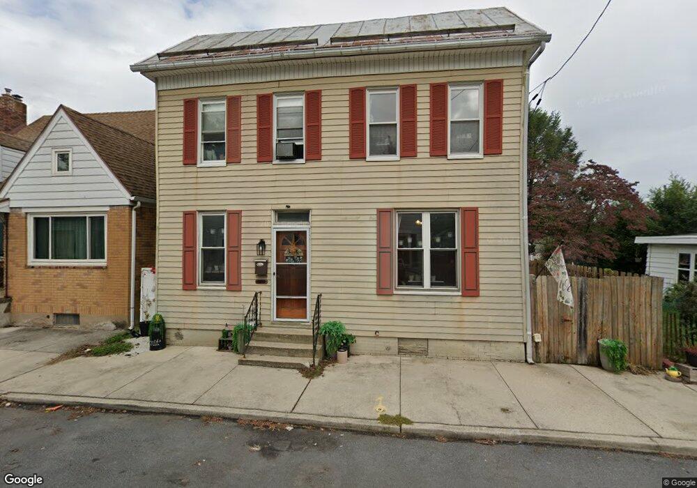 131 E Locust St, Mechanicsburg, PA 17055 - photo 1