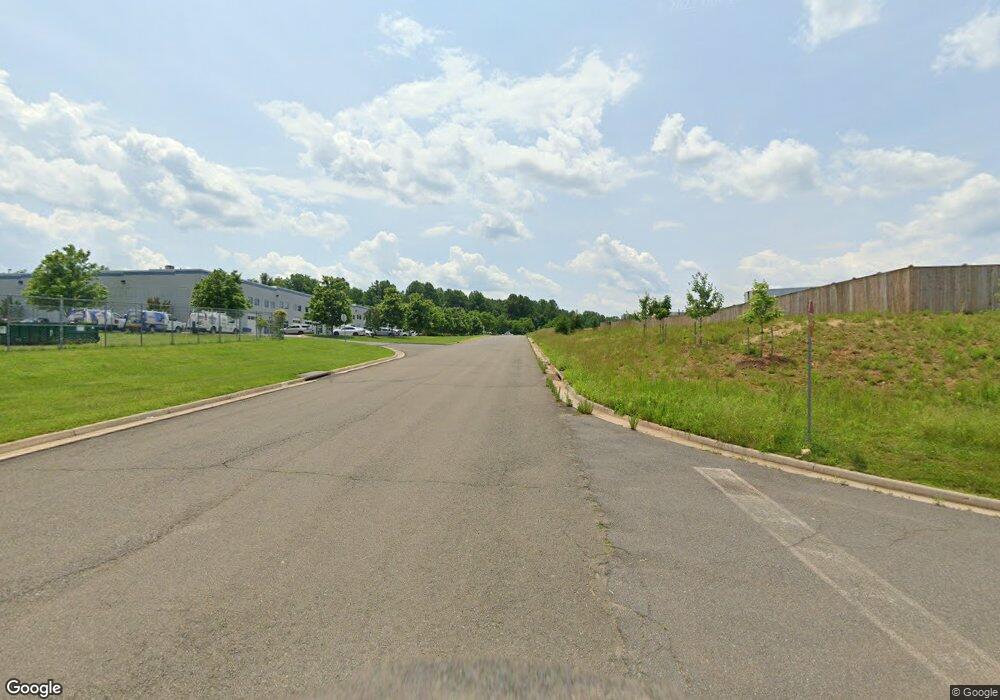 6499 Garland Dr, Warrenton, VA 20187 - photo 1