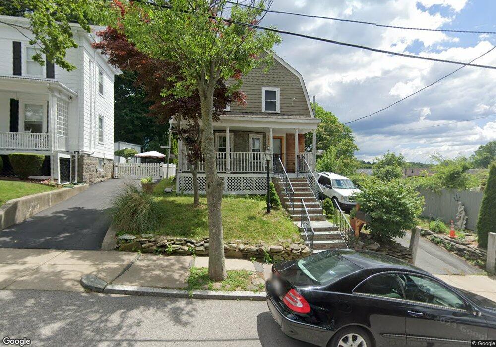 7 Manthorne Rd, West Roxbury, MA 02132 - photo 1