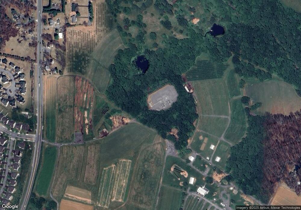 22409 Ridge Rd, Germantown, MD 20876 - photo 1