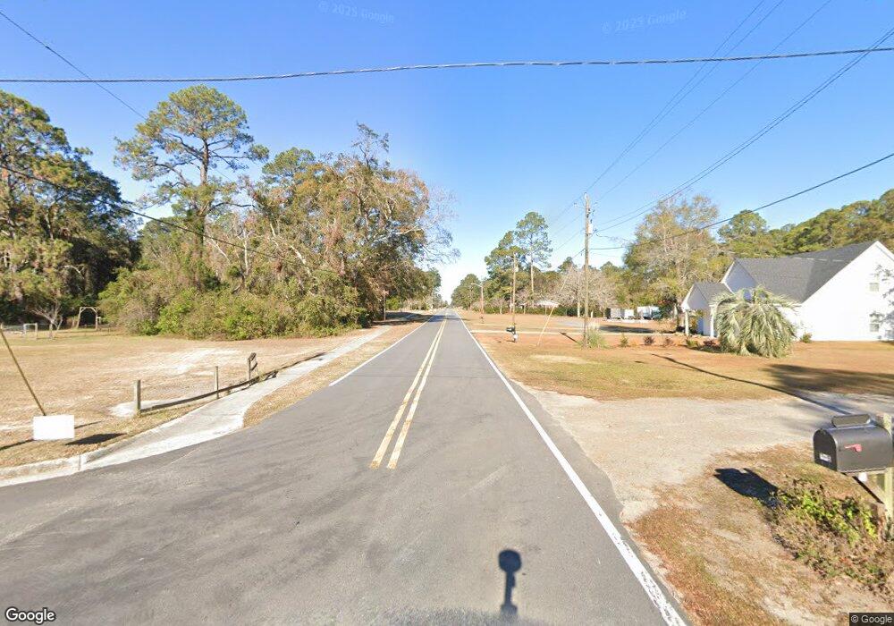 528 E 4th St, Springfield, GA 31329 - photo 1