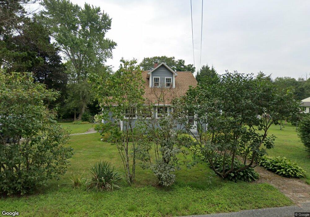 36 Old Plainfield Rd, Plainfield, CT 06374 - photo 1