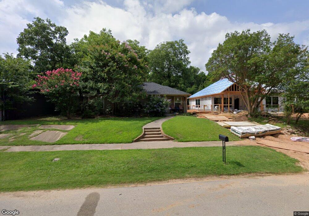 404 W Day St, Denison, TX 75020 - photo 1